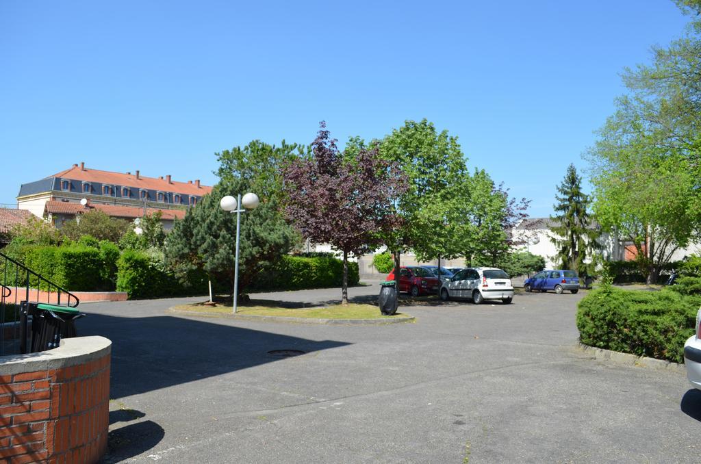 Kyriad Direct Montauban Centre מראה חיצוני תמונה